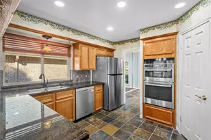 8706 Chelsworth Dr, Houston, TX 77083 - Photo 20