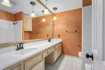 8706 Chelsworth Drive, Houston, TX 77083 - Photo 28