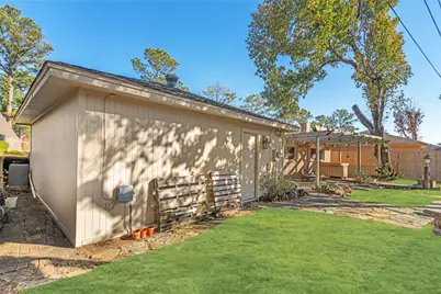 8706 Chelsworth Drive, Houston, TX 77083 - Photo 44
