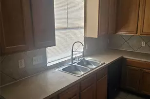 12111 Brenton Knoll Dr, Tomball, TX 77375 - Photo 6