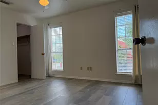 2626 Holly Hall St, Houston, TX 77054 - Photo 2
