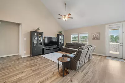 2157 Woodland Pine Drive, Conroe, TX 77384 - Photo 12