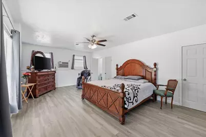 5280 Swallow Drive, Beaumont, TX 77707 - Photo 14