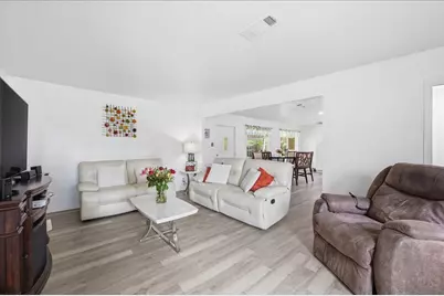 5280 Swallow Drive, Beaumont, TX 77707 - Photo 6