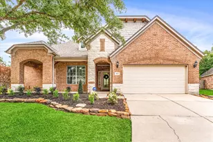 16802 Cherokee Lake Ln, Houston, TX 77044 - Photo 1