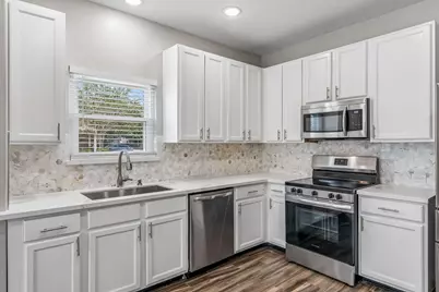 4123 Knollwick Court, Houston, TX 77053 - Photo 14