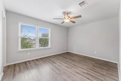 4123 Knollwick Court, Houston, TX 77053 - Photo 32