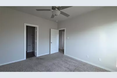 9760 Grosbeak Lane, Magnolia, TX 77354 - Photo 6