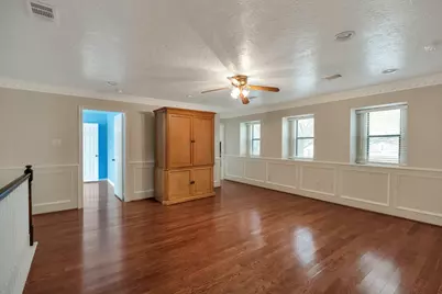 1126 Crossroads Drive, Houston, TX 77079 - Photo 8