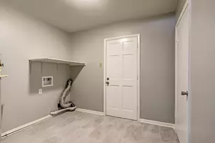9208 Rangely Dr, Houston, TX 77055 - Photo 12