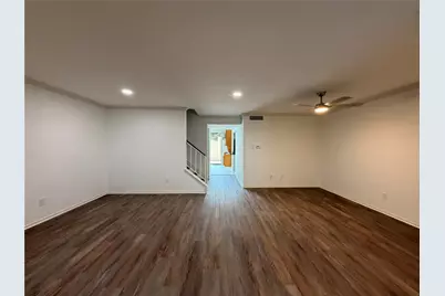 5803 Valley Forge Drive #95, Houston, TX 77057 - Photo 4