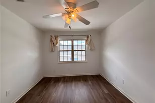 5803 Valley Forge Dr, Houston, TX 77057 - Photo 18
