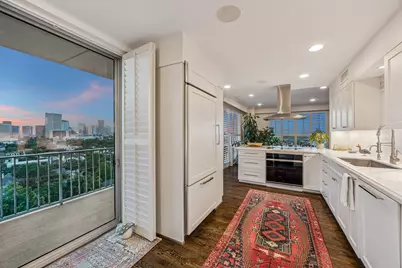 2200 Willowick Road #10D, Houston, TX 77027 - Photo 12
