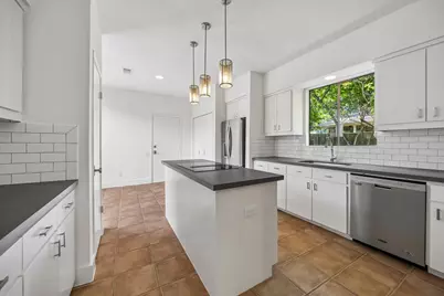 1 Boulevard Green, Bellaire, TX 77401 - Photo 12