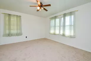 1327 Hodges Ln, Wharton, TX 77488 - Photo 12