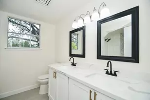7927 Braesdale Ln, Houston, TX 77071 - Photo 24