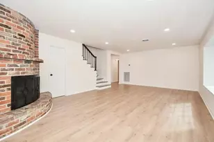 7927 Braesdale Ln, Houston, TX 77071 - Photo 12