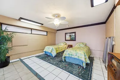 2414 Baycrest Drive, Houston, TX 77058 - Photo 38