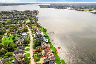 2414 Baycrest Dr, Houston, TX 77058 - Photo 2