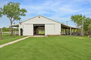 9102 N Humble Camp Rd, Dickinson, TX 77539 - Photo 30