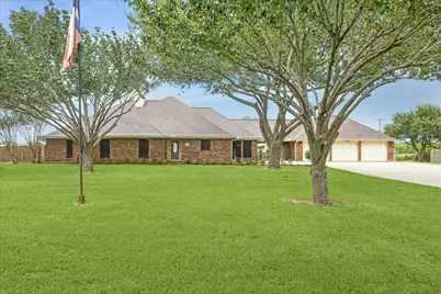 9102 N Humble Camp Road, Dickinson, TX 77539 - Photo 2