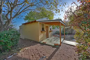 1006 Top Hill Dr, Brenham, TX 77833 - Photo 24