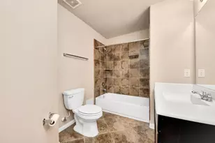 3115 Lake Dr, Katy, TX 77494 - Photo 34