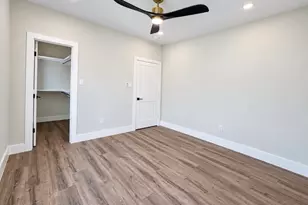 1938 Purswell Rd, Houston, TX 77055 - Photo 24