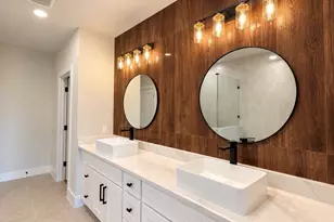 1938 Purswell Rd, Houston, TX 77055 - Photo 32