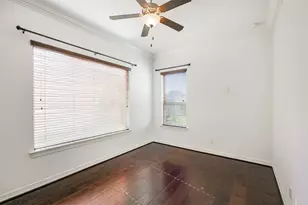 10 Silent Way Dr, Sugar Land, TX 77498 - Photo 8