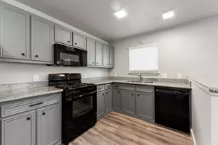 203 N Milby St, Houston, TX 77003 - Photo 6