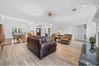 18 Tredington Street, Sugar Land, TX 77479 - Photo 8