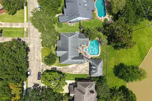18 Tredington St, Sugar Land, TX 77479 - Photo 42