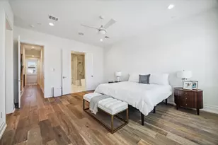 7526 Viano Ln, Houston, TX 77055 - Photo 10
