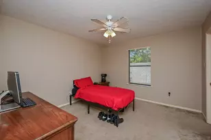 1013 Chesterwood Dr, Pearland, TX 77581 - Photo 14