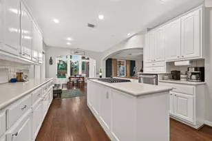 13807 Layton Hills Dr, Cypress, TX 77429 - Photo 10