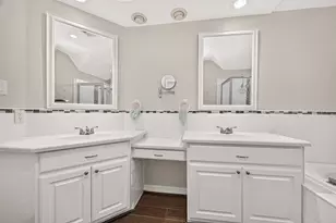 13807 Layton Hills Dr, Cypress, TX 77429 - Photo 32