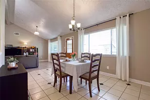 15818 Beechnut St, Houston, TX 77083 - Photo 12