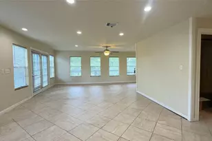 6114 Lazy Ln, Brazoria, TX 77422 - Photo 10