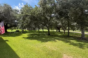6114 Lazy Ln, Brazoria, TX 77422 - Photo 24