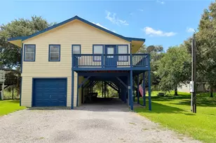 6114 Lazy Ln, Brazoria, TX 77422 - Photo 1