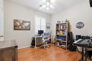 119 N Acacia Park Cir, The Woodlands, TX 77382 - Photo 22