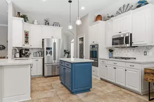 119 N Acacia Park Cir, The Woodlands, TX 77382 - Photo 18