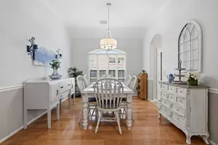 119 N Acacia Park Cir, The Woodlands, TX 77382 - Photo 10