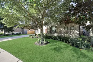 67 Azure Lake Ct, Katy, TX 77494 - Photo 4