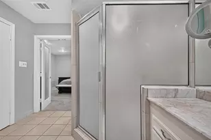 2133 Winrock Blvd, Houston, TX 77057 - Photo 30