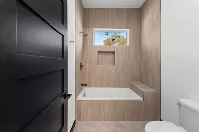 7292 Edgewater Drive, Willis, TX 77318 - Photo 32