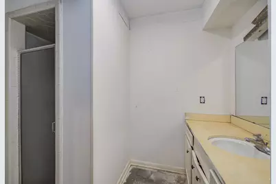 1002 Warwick Street, Eagle Lake, TX 77434 - Photo 16