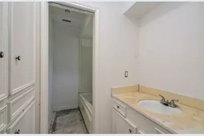 1002 Warwick Street, Eagle Lake, TX 77434 - Photo 24