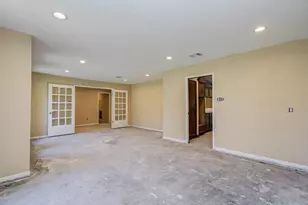 1002 Warwick St, Eagle Lake, TX 77434 - Photo 8